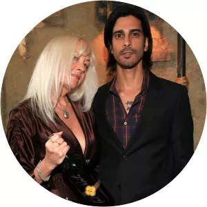 Francis Ten - Musical artist