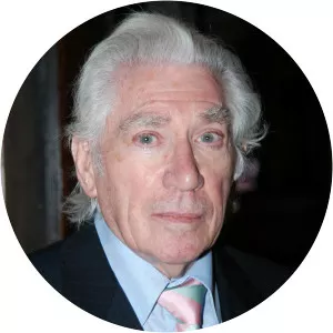 Frank Finlay