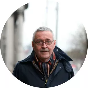 Frank McDonald - American film director