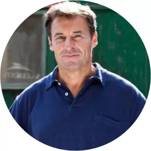 Fraser Black - Fictional character