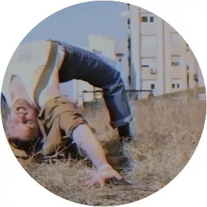 Frau Casio - Musical artist