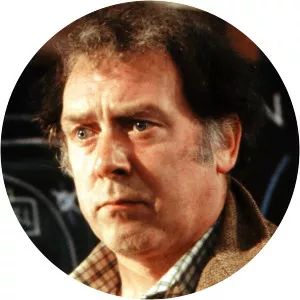 Freddie Jones