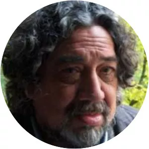 Freddy Flores Knistoff