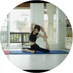 Free Romance Generation - 2016 ‧ Drama/Melodrama ‧ 1h 2m