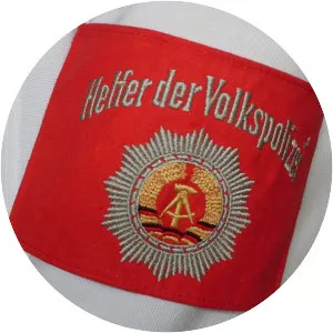 Freiwilliger Helfer der Volkspolizei