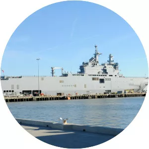 French ship Mistral (L9013) - Mistral-class amphibious assault ship