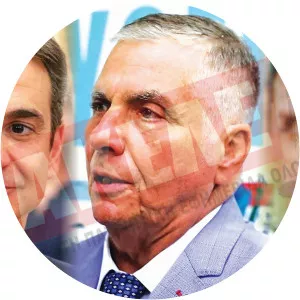 Frenty Tragkas photograph