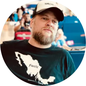 Fric Martínez - Author