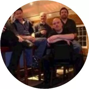 Frogg Café - Musical group