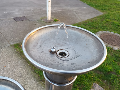 Fuente de agua potable Playa de el Arbeyal