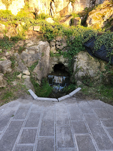 Fuente de La Mortera  - Historical landmark in Gijon, Spain