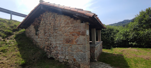 Fuente Lavadero La Villa