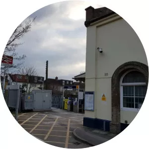 Fulwell railway station