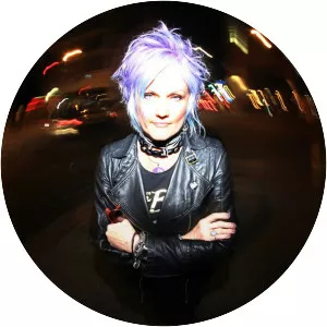 Fur Dixon - Singer-songwriter