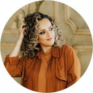 Gabi Sampaio - Musical artist