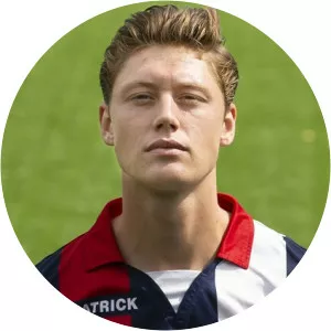 Gabri Urbanus - Football player