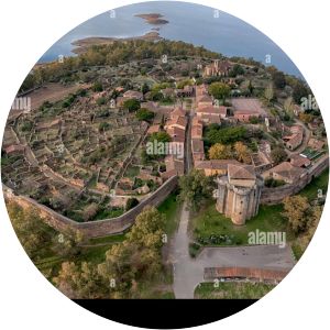 Gabriel y Galán Reservoir - Reservoir in Spain