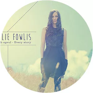 Gach Sgeul / Every Story - Album by Julie Fowlis