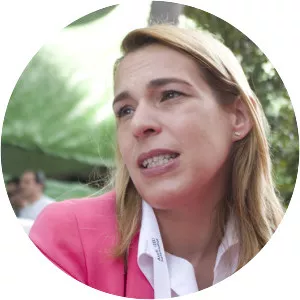 Gador Manzano - Writer