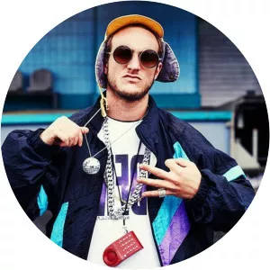 Galv - Musical artist