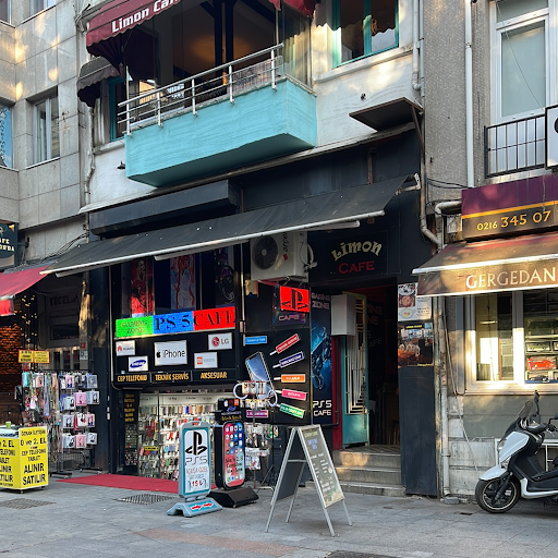 Gaming Zone PlayStation 5 Cafe