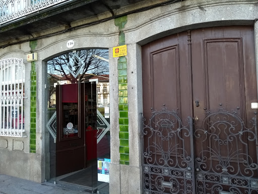 Gandias Avenida Central - Stationery store in Braga, Portugal