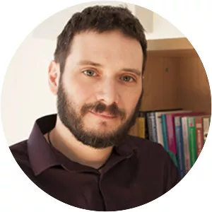 Gareth Carrol - Author