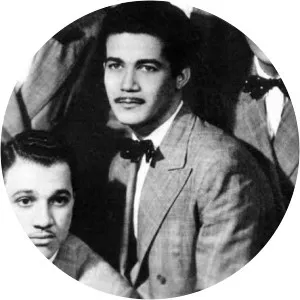 Garotos da Lua - Musical artist