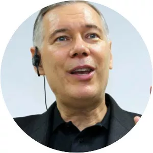 Gary E. Dickerson - President of Applied Materials Zaventum