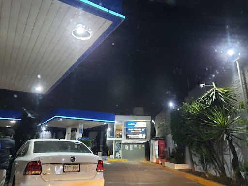 Gasolinera G500 Apatlaco - Gas station in Mexico City, Mexico
