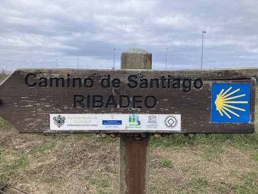 Gasolinera Solras Figueras - Gas station in Figueras, Spain
