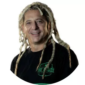 Gastón Bernardou - Musical artist