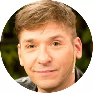 gaston trezeguet - TV personality