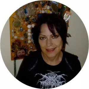 Gaye Advert - Musician