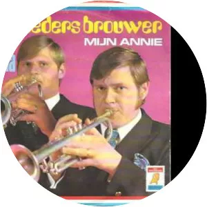 Gebroeders Brouwer - Musical group