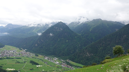 Gemeinde Oetz - Civic center in Oetz, Austria