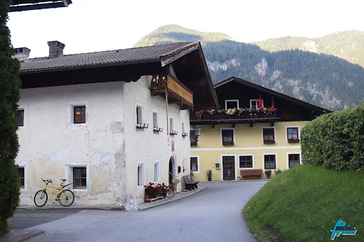 Gemeindeamt Sankt Martin - District office in Sankt Martin bei Lofer, Austria