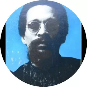 Gene Dinwiddie - American saxophonist