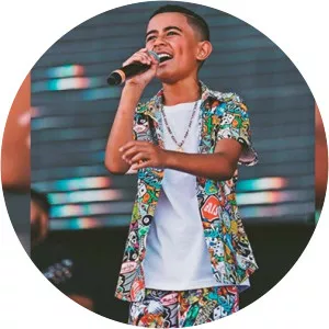 General Fiyah - Singer