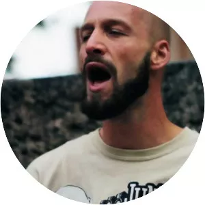 General Knas - Musical artist