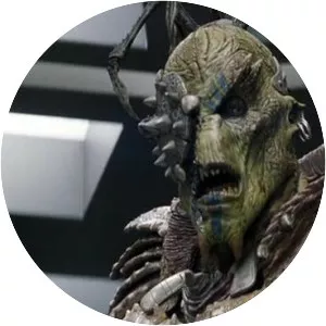 General Roth'h'ar Sarris