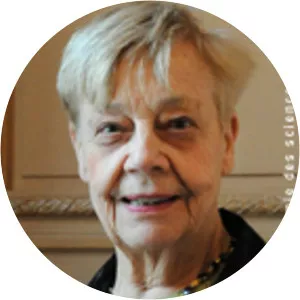 Geneviève Comte-Bellot