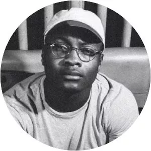 Genio Bambino - Singer