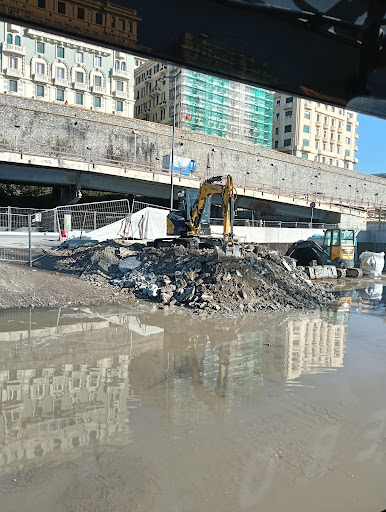 Genova Scavi Demolizioni Lavori stradali - 