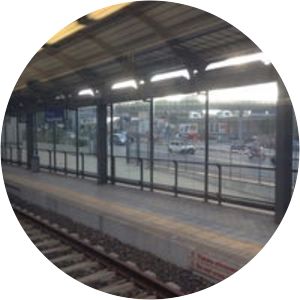 Genova Via di Francia railway halt