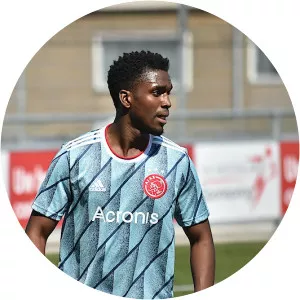 Genridge Prijor - Football player