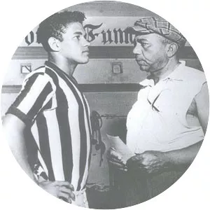 Gentil Cardoso - Football player