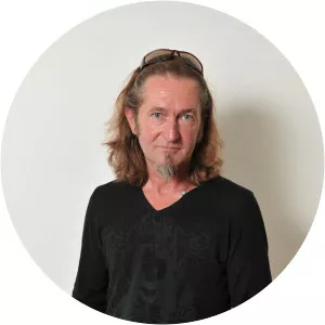 Geoff Dugmore - Scottish drummer