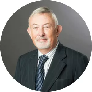 Geoffrey Morse photograph