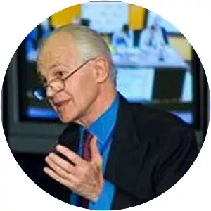 George de Menil - Economist